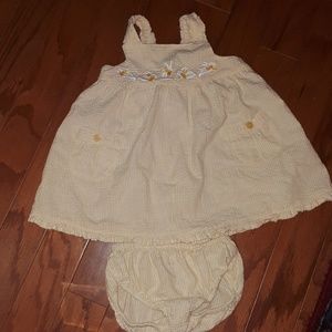 Toffee Apple Easter yellow seersucker set sz 2T